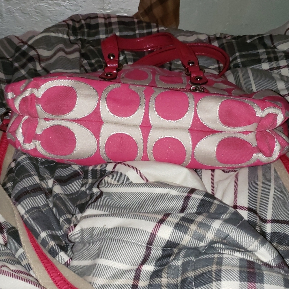 Authentic Coach bag(SOLD) - Picture 5 of 17